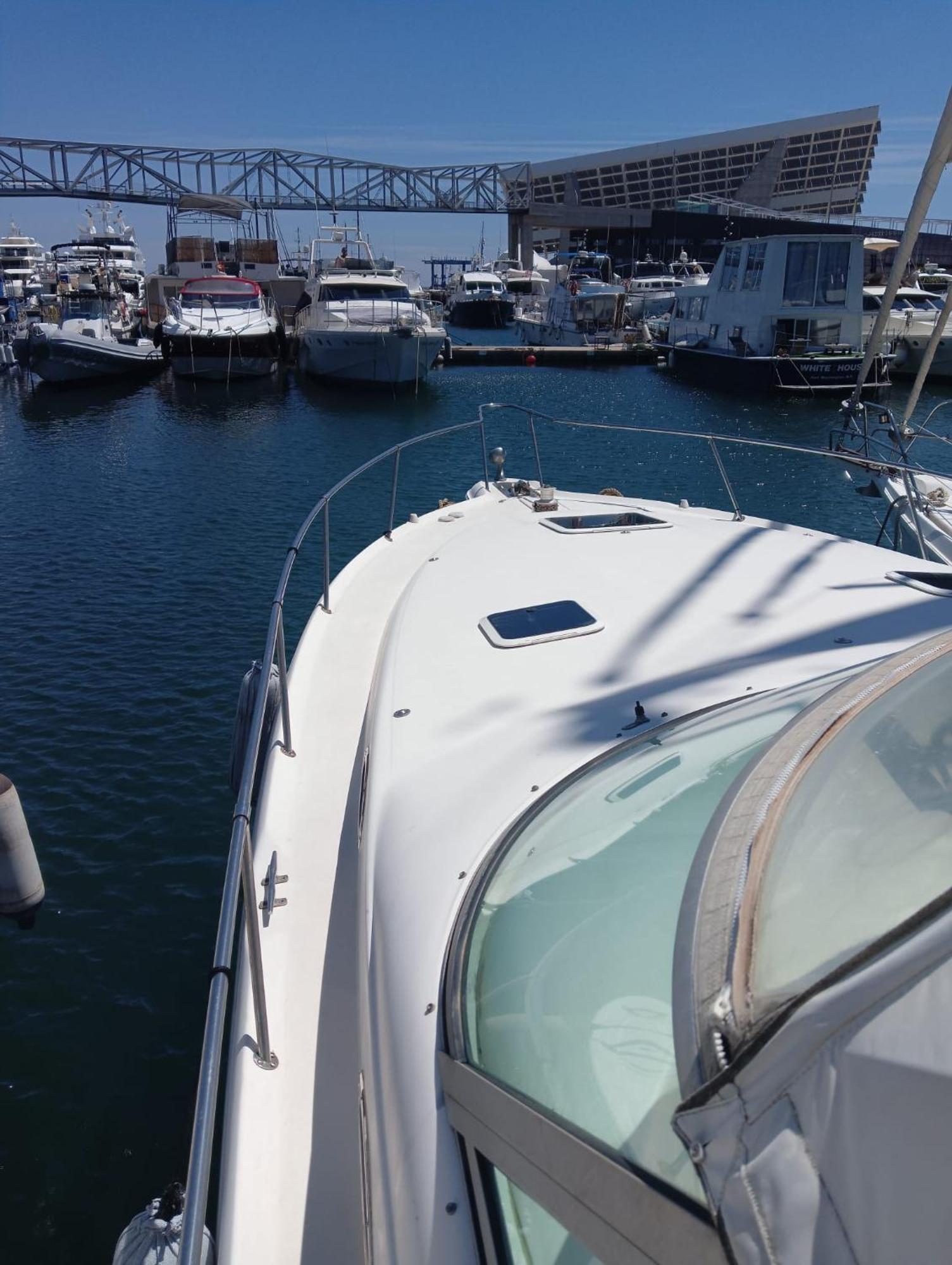 فندق Diagonal Mar Sailboat سان أدريان دي بيزوس المظهر الخارجي الصورة